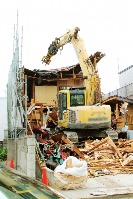 山陽小野田市木造解体費用の悩み解決あなたの家も新たなスタートを！